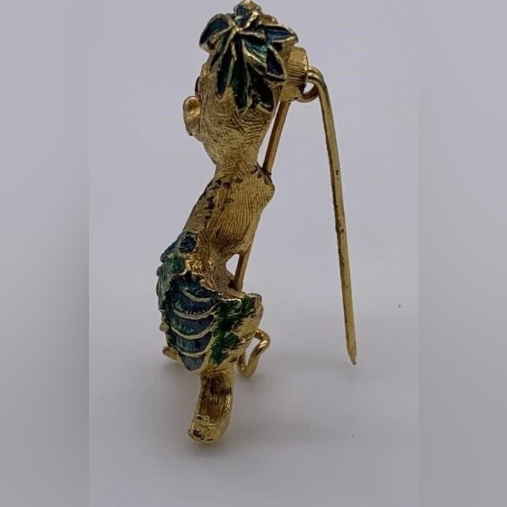 DAG David Grau Spanish Vintage Signed Adorable Green and Gold Enamel Duc… - Picture 2 of 3